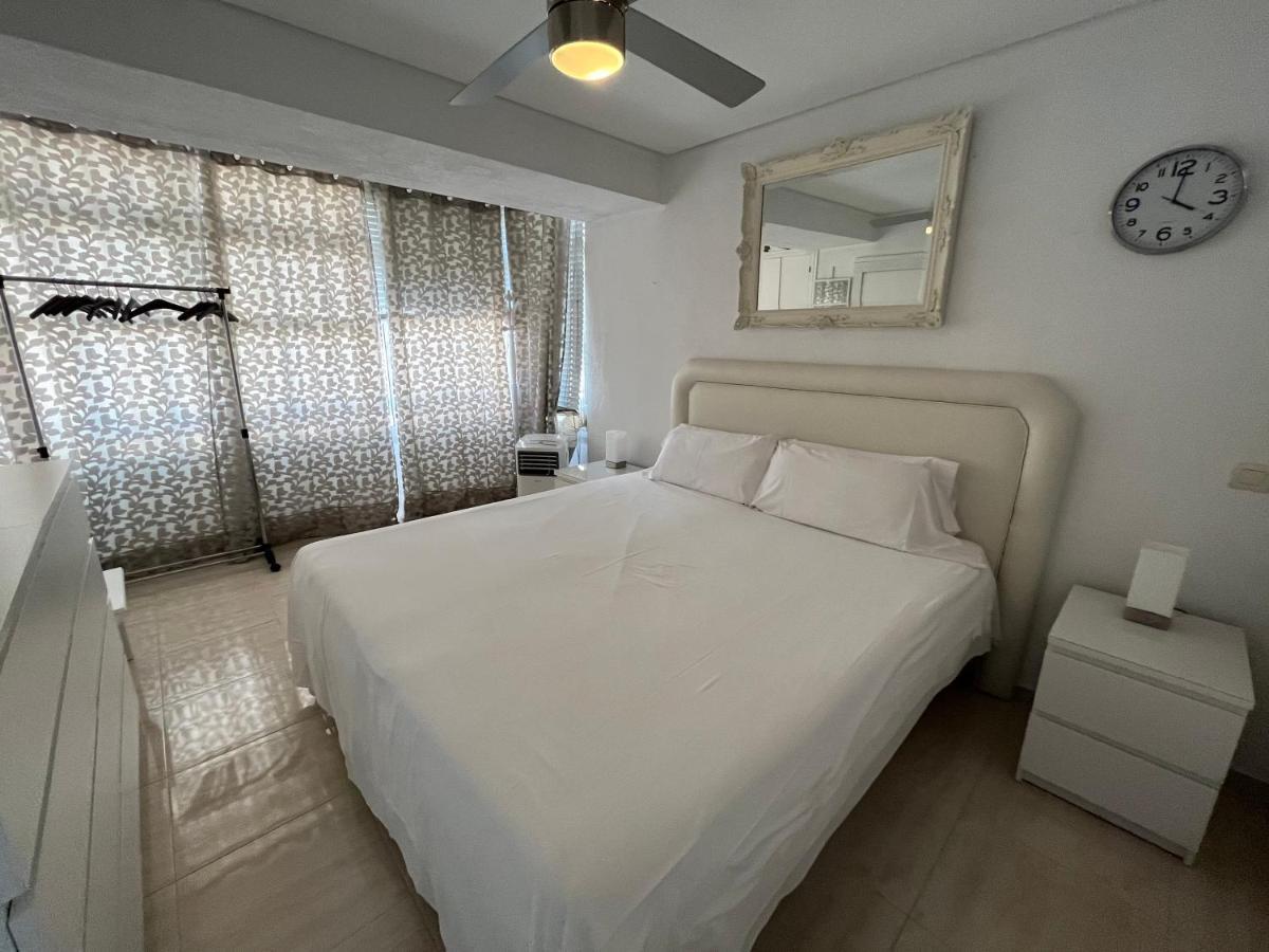 Weforyou Sunset Carihuela Torremolinos Ngoại thất bức ảnh